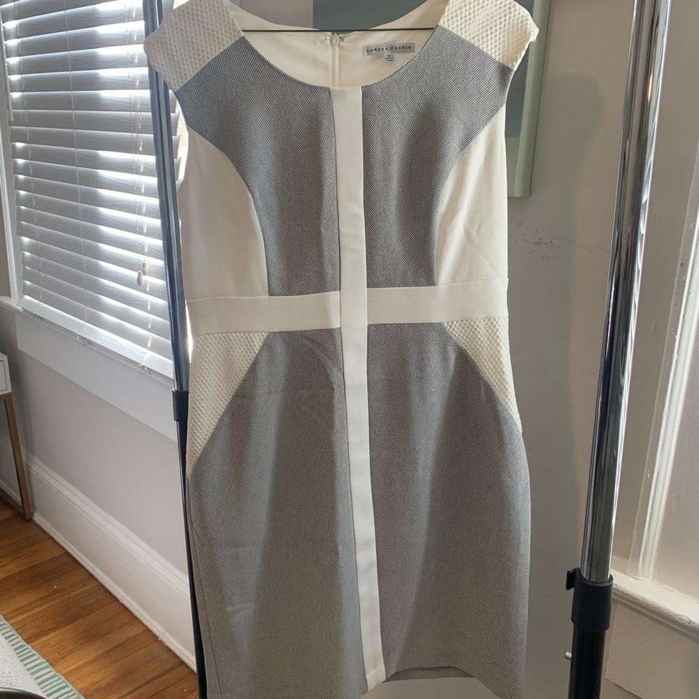 White/gray dress